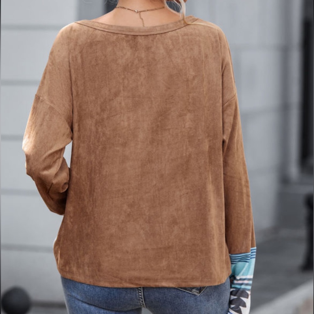 🌵Soft Brown Suedette Aztec Print Front Pocket Long Sleeve Top - Picture 8 of 13